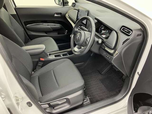 U-Carはすべて同じ車両が無い一点物となっています。検索時、お気に入りの車両が有りましたらお早めにご検討・連絡下さいませ。お待ちしております。
