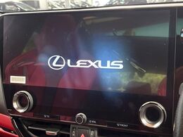 【14インチディスプレイオーディオ】画面内にオーディオ操作はもちろん、空調の調整機能なども盛り込んだ多機能なディスプレイオーディオです！スマートフォン連携はもちろん、車載ナビもお使いいただけます♪