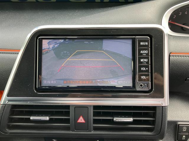 車両後退時に後方の安全確認がナビの画面で可能なバックカメラを装備！
