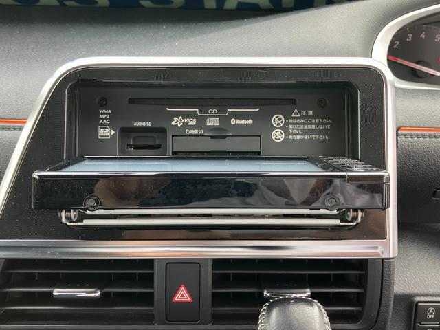 ナビはCD・SDカード再生に対応！