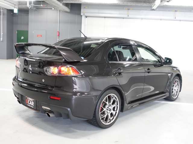 お乗りのお車の査定もお任せください