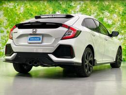 【WECARS】豊富な在庫を大画面モニターで検索可能！オプション装備や内装、タイヤの状態など細部まで御覧頂けます♪詳細はお気軽にスタッフまでお問合せ下さい。