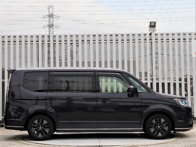 当店の中古車販売は、安心してご購入していただくために、ご契約、ご納車を含め、当店にご来店いただけるお客様にお願いしております。