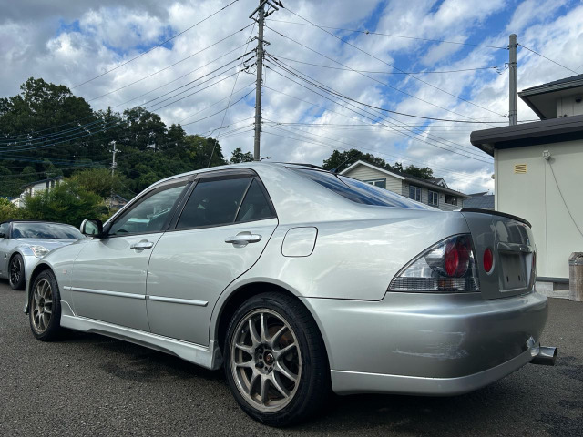 弊社在庫20台～50台の車両ございますので広告に掲載していない車両も多数ございますので、弊社HPのhttp://www.nanoauto.jpをご覧下さい。弊社在庫にない車両でも軽自動車～輸入車までご要望の車両探して販売可能です