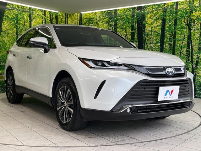 大好評のボディコーティング「弾スプラッシュコート」もご納車までに施工可能。通常のガラスコートと異なる、耐久年数6年の無機質ガラスコーティングが、ボディをキレイな状態に保ってくれます。