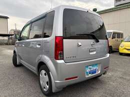 弊社では自社認証整備工場を持っており、販売したお車1台1台しっかり整備をして納車しております。