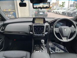 グループ総在庫数約30，000台！！全国の系列店からメーカー・車種問わずご紹介出来るので、あなたにピッタリのお車が見つかるはずです♪まずはお問い合わせ下さい☆