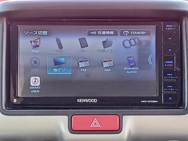 WECARSの店舗にはキッズコーナーがございます！お子様連れのお客様もごゆっくり車選びをお楽しみいただける空間です！