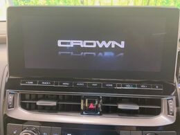 【12.3インチワイドナビ】高級感とインパクトのある大型ワイドナビを装備。各種オーディオ操作はもちろん、横長ワイド画面でのマップ2分割表示など、利便性も高いナビです♪