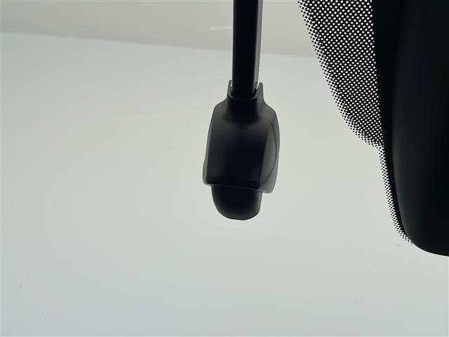 【その他】このクルマ限定で使える装備品が付いています！使い方などはぜひ実際に店舗にお越しいただき、専門スタッフにお尋ねください！