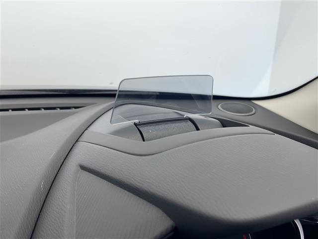 【ルーフ】大きなへこみや色褪せもなくきれいな状態です！ひょう害車は販売いたしませんのでご安心ください。◆乗って触って体感してみてください！！当社車両は試乗可能です！お気軽にスタッフまでご相談ください！