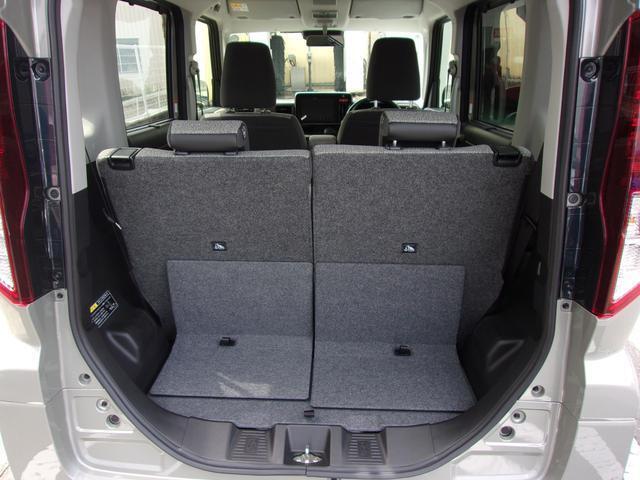 ご購入後も安心　全車保証付のお車を取り揃えております！お車を見て触って比べて頂けます。