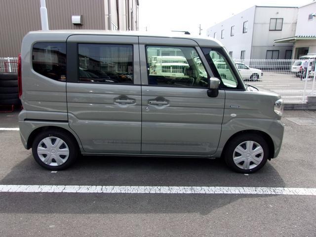 お車でお越しの際は、東名高速静岡ICから東へ2キロ