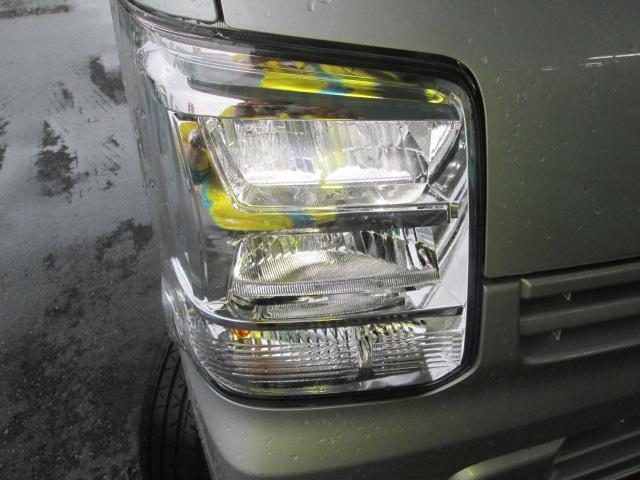 ヘッドライトはLEDです☆明るくて見やすい☆レンズもキレイです☆