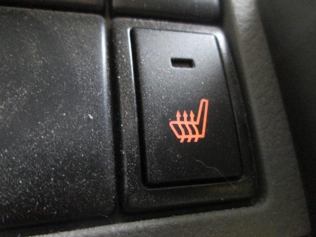 運転席シートヒーター☆冬も暖かい☆