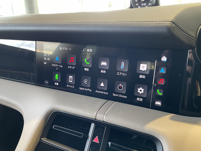 PCM（純正ナビゲーションシステム）、apple car play、android autoの使用が可能です。