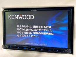 【ナビゲーション】目的地までしっかり案内してくれる使いやすいナビ。Bluetooth接続すればお持ちのスマホやMP3プレイヤーの音楽を再生可能！毎日の運転がさらに楽しくなります！！