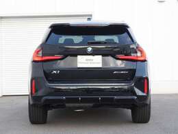 お車の詳細等はお気軽にBMW、MINI正規ディーラー　アルコン　までお問い合わせくださいませ。スタッフ一同、お待ちしております！