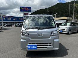 クルマ選びは車のテーマパークバギーで♪この時期にお買い得な1台を是非♪お客様のお車をプロの見立てでより良い1台をプロデュースします！是非一度お店に遊びに来てください☆