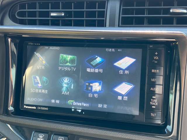 パナソニック製ストラーダナビ【CN-R300WD】フルセグTV/Bluetooth/バックモニター