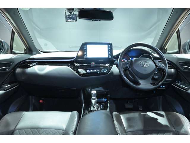 ルームクリーニング済みの車内はとっても綺麗☆さらに納車前クリーニングを施工しますのでさらにキレイになります！！インテリアの仕様変更なども承っておりますので、お気軽にご相談ください！！