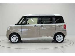 ガソリン車です。力強さと快適さを両立した知的性能のエンジンです。快適なドライブをお楽しみください。