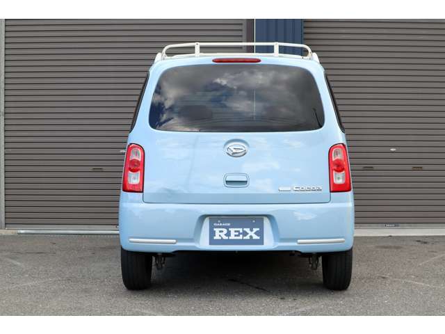 その他追加のオーダーやカスタムから、ご購入後の車検・整備・修理まで当店にお任せください！