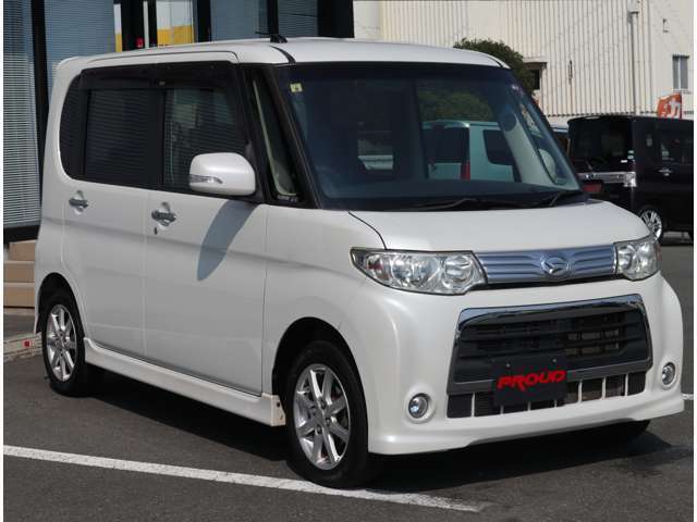 プラウドでは20代、30代のスタッフが元気よく対応させていただきます！「どんな車両があるのか見に来た」「ちょっと現車を見てみたい」などお気軽にご来店、ご相談ください♪