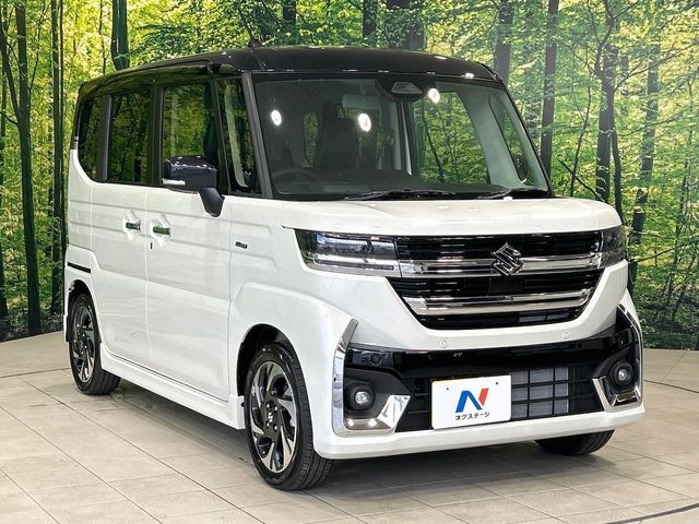 大好評のボディコーティング「弾スプラッシュコート」もご納車までに施工可能。通常のガラスコートと異なる、耐久年数6年の無機質ガラスコーティングが、ボディをキレイな状態に保ってくれます。