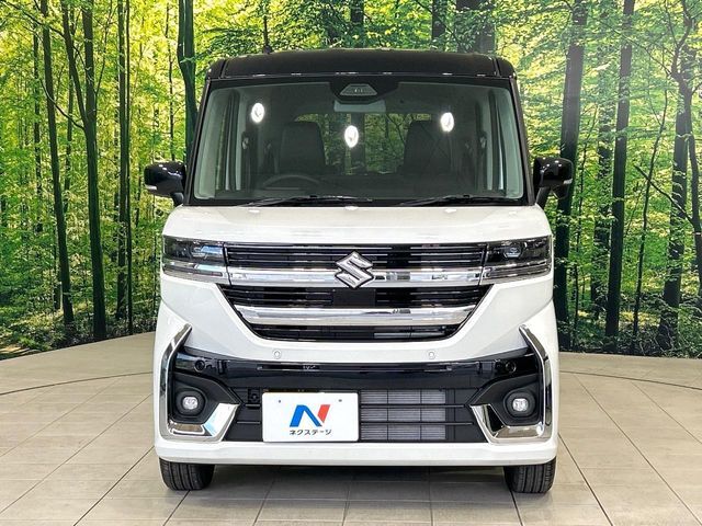 弊社では、全車『修復歴なし』のお車のみ取り扱っております。専任バイヤーによる厳選した仕入れの後、入庫後の車両チェックを行い、ネクステージが認定した高品質な中古車をご提供しております。