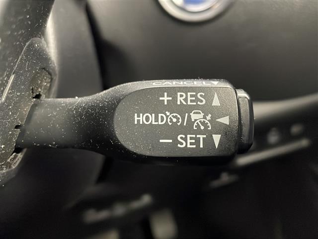 店頭在庫以外にも全国約4万台※の在庫から、ぴったりな1台をご提案します！※2023年10月現在の在庫台数です。売約済の可能性があります。