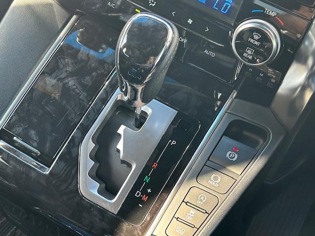 『シフトも操作しやすく快適なドライブを楽しんでいただけます♪ 』