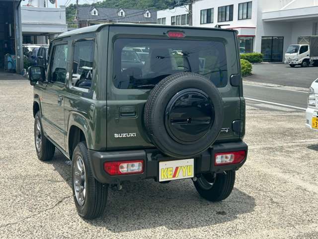 陸運局認証工場完備！ご納車後の点検、車検、一般修理等も国家資格車検検査員資格を持った整備士がおりますのでご納車後の整備も当社にお任せ下さい！鈑金工場も提携工場が御座いますのでご予算に応じて修理可能です
