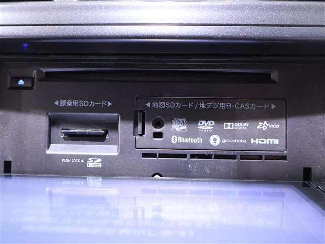■CD＆DVD再生可能■　　ドライブが楽しくなりますね！