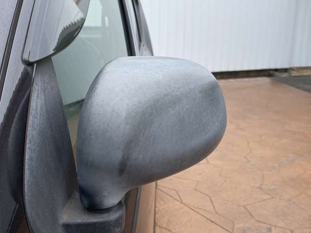 併設の中国運輸局指定民間車検工場にて、車検はもちろん、点検、修理、カーエステ、鈑金塗装など、カーライフをトータルサポート致します。