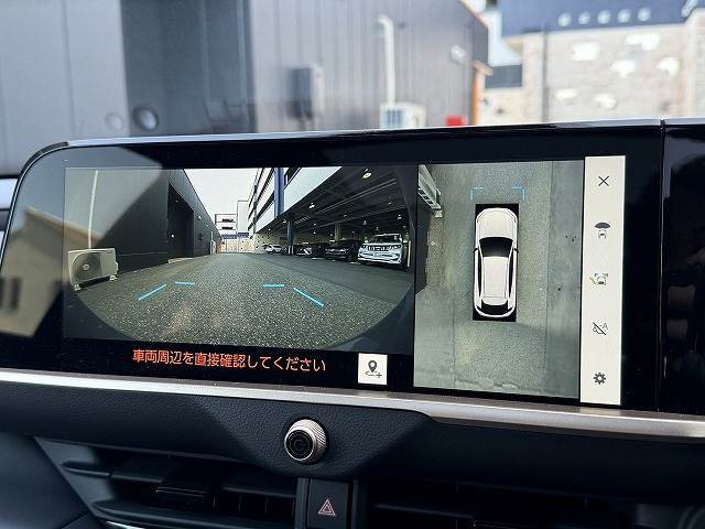 【全周囲モニター】装備で駐車が苦手な方も安心です！