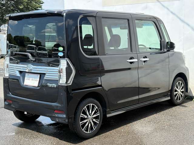 【250台展示台数】各メーカーでの見比べ・同車種での見比べなどなど見比べながら車を選んでみませんか？当店なら可能です！ぜひ見て比べて納得の一台を探します！お車探しの際はお気軽にご相談ください！！