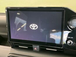 【10.5インチ　ディスプレイオーディオ】大画面のディスプレイはAppleCarPlayやAndroidAutoが利用可能。大きな画面でスマホナビアプリ等が利用いただけます♪