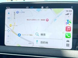 ●Apple　Car　Play：スマホとの有線接続で、ナビ・オーディオ再生などスマホのアプリ機能が画面でも使える便利機能です！