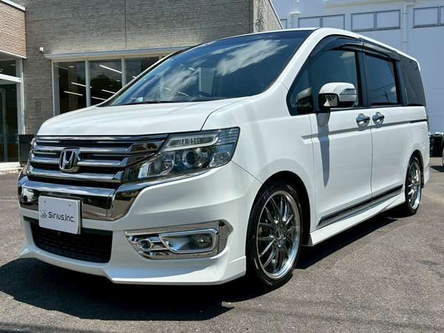 ★お客様へのメッセージ7★私は将来、中古車販売店という枠組みを超えた店舗作りにより、お客様が気軽に立ち寄れるそんなお店作りを夢見ています。みなさんにとって憩いの場になれたらこの上ない喜びです。