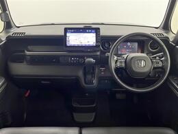 【インパネ全体】全方位で視界が広く、高い目線で運転もしやすいです！