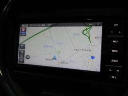 ナビSDを装着済みですので、ご納車後は直ぐにご使用いただけます。CD/DVD/フルセグチューナーも付いていますよ。