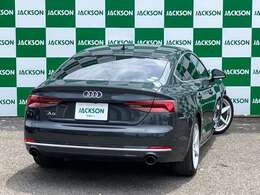 この度は当店のお車をご覧になっていただき、誠にありがとうございます。ぜひじっくりとご検討下さい。気軽にお問合せ・お見積りお待ちしております。