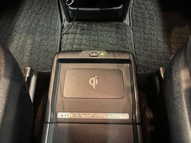 置くだけ充電☆