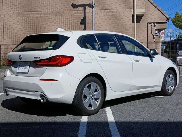 第三者検査専門機関AISによる厳正な車両検査を受けており車両品質評価書も発行されます。