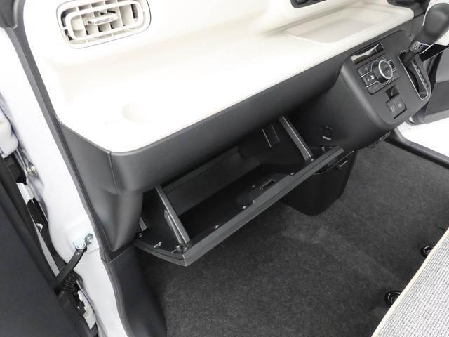 店頭にて、お車の外装・内装・装備などご確認をお願い致します！