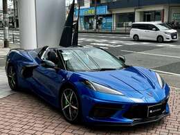 年間　輸入中古車販売台数　1200台を突破！輸入車のご不安もすぐに解消いたします。お客様と共に歩んで行くようなカーライフをご提供致します！！◆TEL：072-723-1167