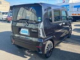 全国に店舗を展開しているのでどこでもお取り寄せが可能です！この車が気になるけど遠方だから・・・と諦める必要はありません！※別途陸送費が必要です。