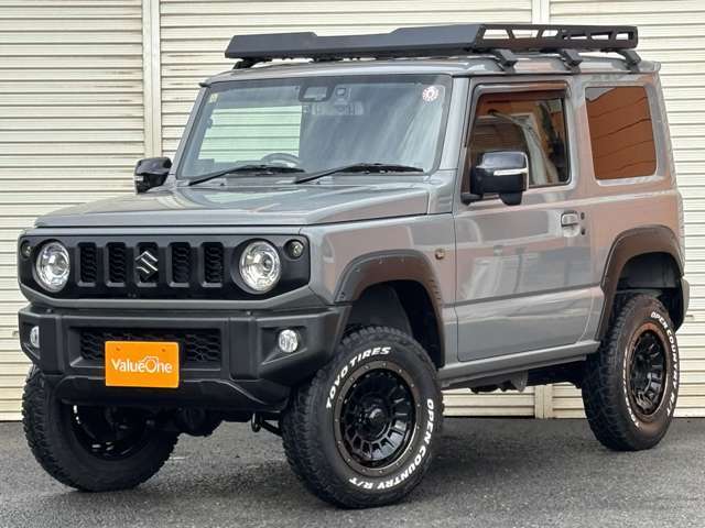 黒とグレーで統一感のある仕上がりです