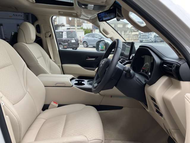 トヨタ ランドクルーザー300 3.5 ZX 4WD 2023年 0.5万キロ (愛知